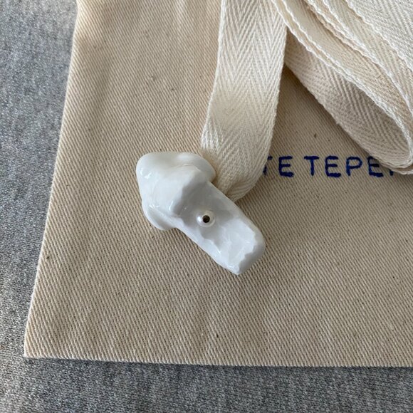 NWT Tsvite Teren [L Y U L I] Porcelain Sheep Pendant On A Cord - Picture 7 of 14